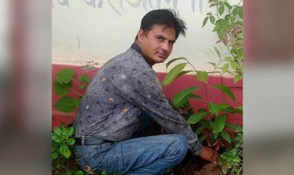 रीवा संभागीय कार्यवाहक अध्यक्ष आशीष मिश्रा ने लगाई जामुन के पौधे