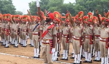 Haryana Police Recruitment: माता-पिता दोनों के निधन पर ही मिलेगा अनाथ का वेटेज, हाईकोर्ट का बड़ा फैसला