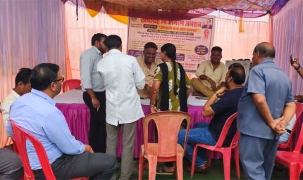 छात्रवृत्ति घोटाले में कार्रवाई की मांग तेज आमरण अनशन तीसरे दिन भी जारी