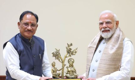 प्रधानमंत्री नरेंद्र मोदी से मुख्यमंत्री विष्णु देव साय ने की भेंट, छत्तीसगढ़ के विकास और ‘बस्तर विजन’ पर हुई विस्तृत चर्चा