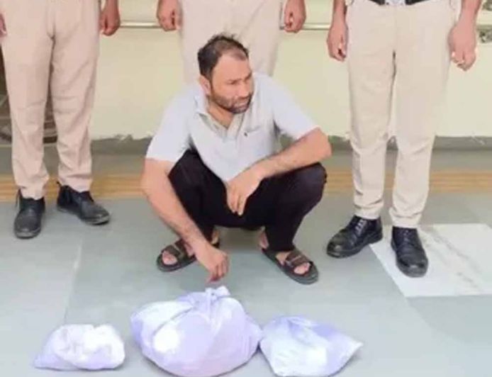 हरियाणा में चढ़ावा चोरी मामला: आशीष 16 लाख रुपये की रकम का नहीं दे पाया हिसाब
