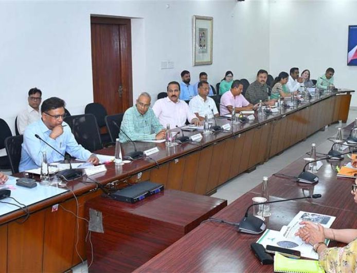 राजस्थान में 10 करोड़ पौधारोपण का लक्ष्य, मुख्य सचिव ने मिशन मोड में काम के दिए निर्देश