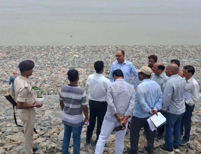 बिहार में बाढ़ से पहले तैयारी तेज, 381 स्थलों पर सुरक्षा कार्य जारी