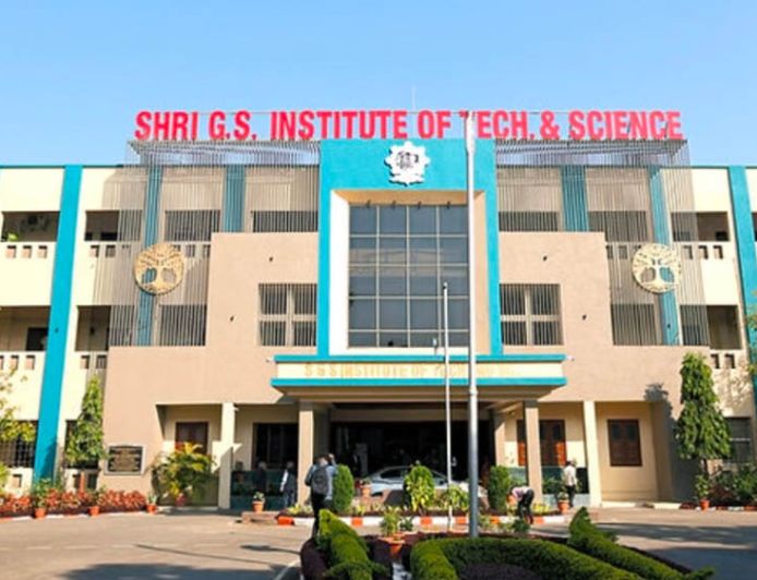 इंदौर में इंजीनियरिंग की पढ़ाई अब हिंदी में! SGSITS की नई पहल, छात्रों को मिला बड़ा विकल्प