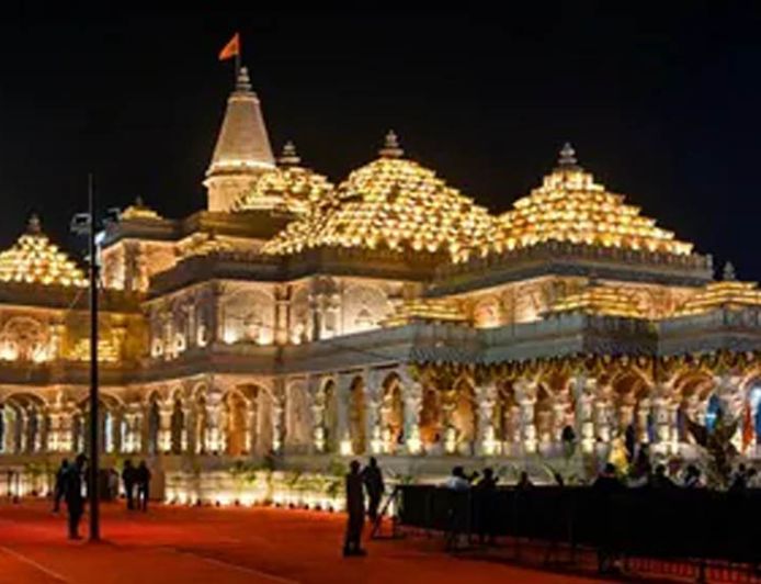 अयोध्या राम मंदिर भर्ती के लिए उमड़ा अभूतपूर्व उत्साह, पूर्व IPS समेत 1000 से अधिक आवेदन