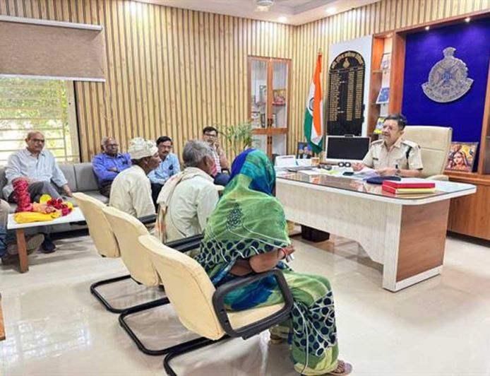 वरिष्ठ नागरिकों के सम्मान और अधिकारों की रक्षा के लिए विदिशा पुलिस की सीनियर सिटीजन पुलिस पंचायत बनी मजबूत सहारा