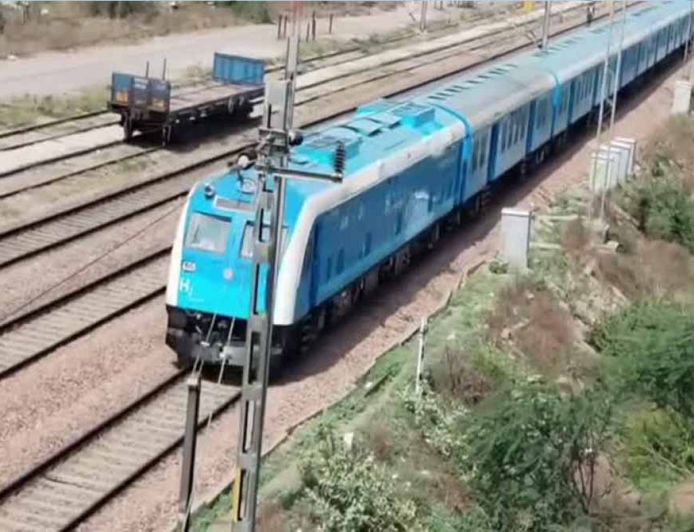 आज से जींद में दौड़ेगी देश की पहली हाइड्रोजन ट्रेन, सिर्फ 25 रुपये होगा किराया