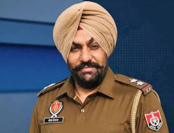 FBI ने पंजाब पुलिस के अधिकारी को किया गिरफ्तार, गैंगस्टरों के नाम पर NRI परिवार से रंगदारी वसूलने का आरोप