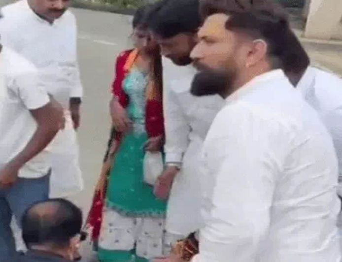 घायल युवती की मदद को रुके चिराग पासवान, अपनी गाड़ी से अस्पताल भेजकर कराया इलाज का इंतजाम