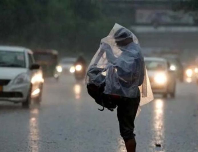 MP Weather Update: प्रदेश में सामान्य से 16% कम बारिश, 90% हिस्से में अगले 4 दिन हल्की वर्षा का अनुमान