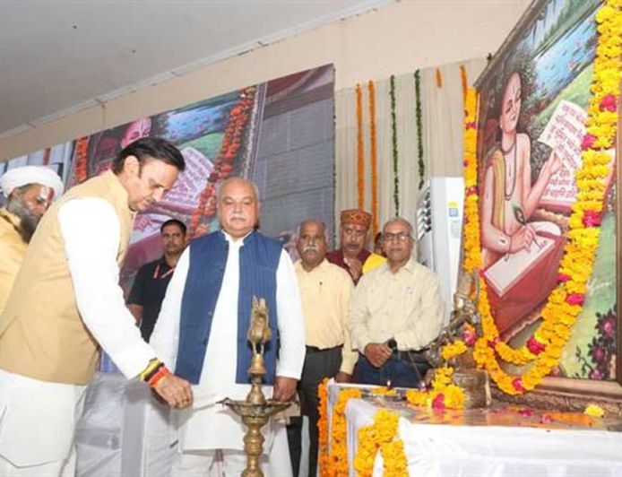 हमारी आध्यात्मिक शक्ति भारत को विश्वगुरू बनने की ताकत देती है – उप मुख्यमंत्री  शुक्ल