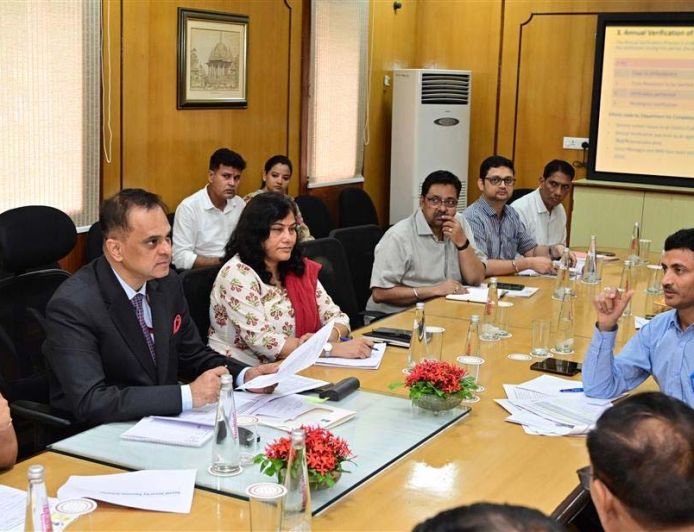 राजस्थान में सामाजिक सुरक्षा योजनाओं की समीक्षा, एक करोड़ परिवारों को मिल रहा लाभ