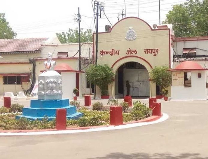 सुरक्षा के दृष्टि से केन्द्रीय जेल रायपुर में मुलाकात व्यवस्था में अस्थाई परिवर्तन