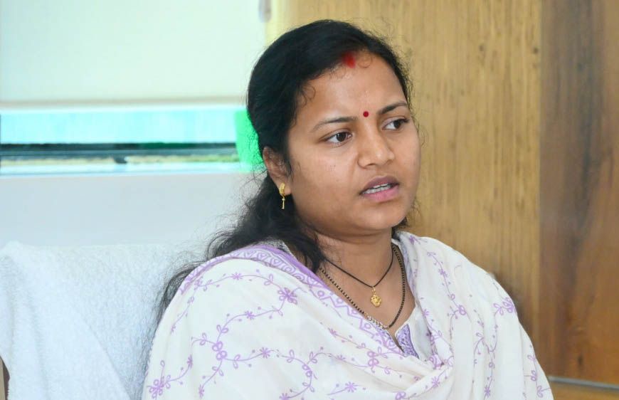 रायपुर : महिला एवं बाल विकास विभाग की योजनाओं का गोंडी एवं हल्बी भाषा में होगा व्यापक प्रचार-प्रसार- मंत्री राजवाड़े