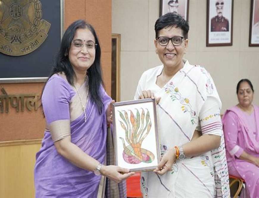 मानव दुर्व्‍यापारके विरुद्ध प्रभावी विवेचना, समन्वय एवं पुनर्वास को लेकर पुलिस मुख्यालय में एक दिवसीय राज्य स्तरीय क्षमता संवर्धन कार्यशाला आयोजित