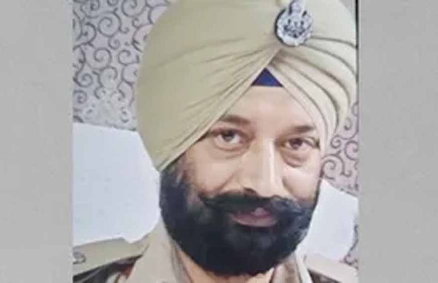 होशियारपुर केंद्रीय जेल के डिप्टी सुपरिटेंडेंट हरभजन सिंह नशा तस्करी मामले में गिरफ्तार