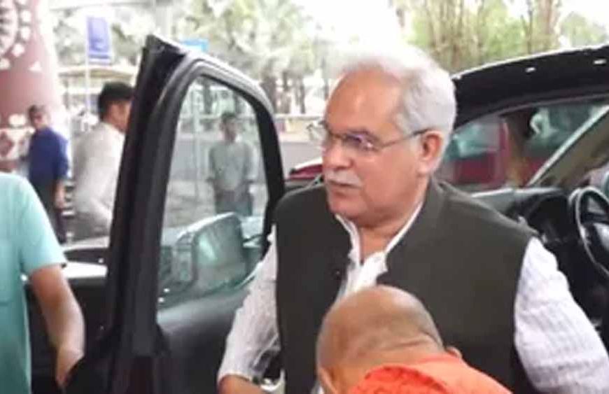 पंजाब कांग्रेस में कलह के बीच एक्टिव हुए भूपेश बघेल, चन्नी-वड़िंग विवाद सुलझाने की कवायद तेज
