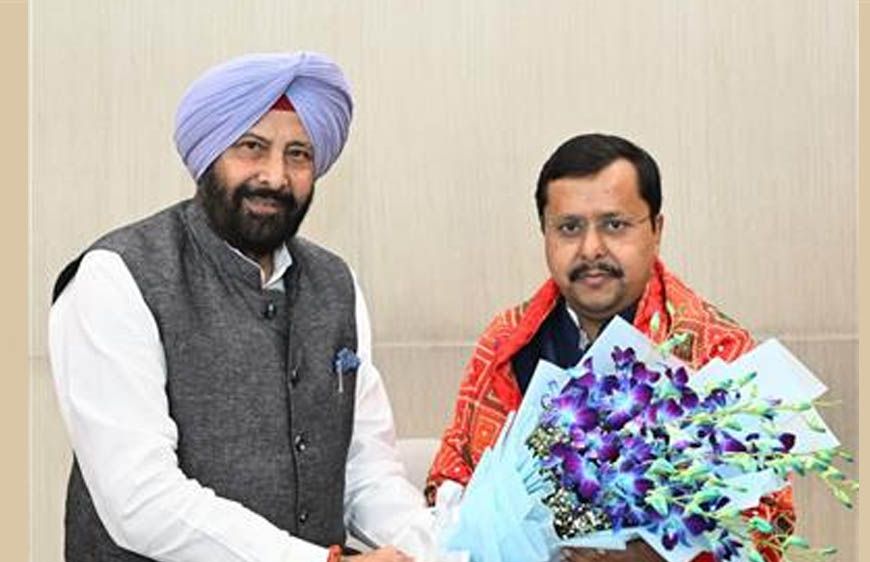 'राम मंदिर की जगह अस्पताल' वाले बयान पर BJP का हमला, ढिल्लों बोले- केजरीवाल का मंदिर प्रेम सिर्फ चुनावी दिखावा