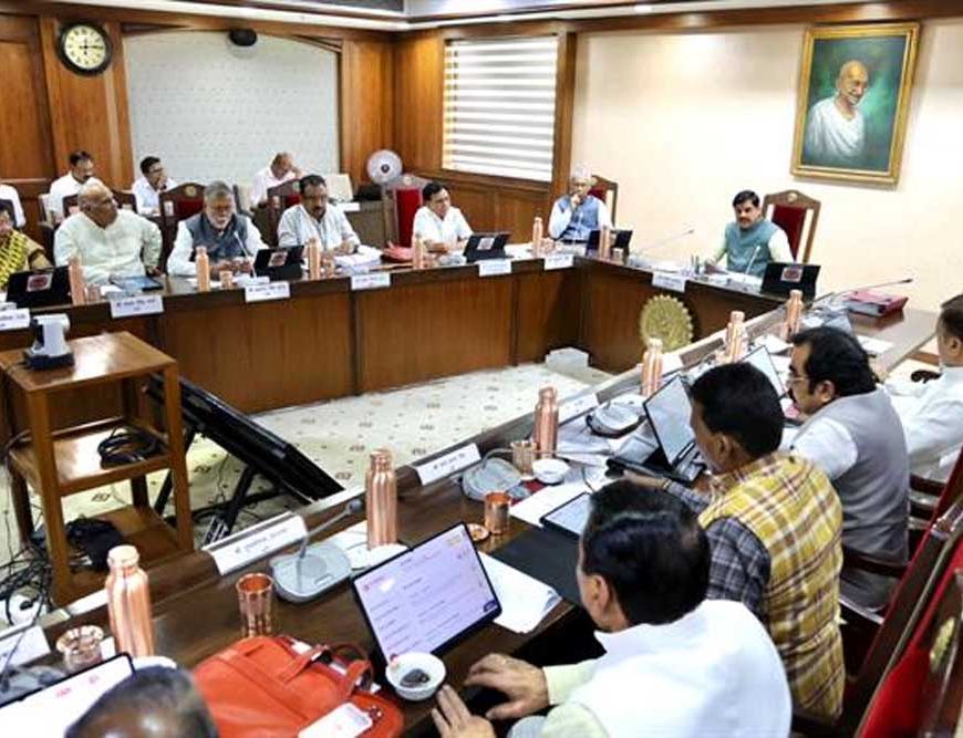 मंत्रि-परिषद ने प्रदेश में अधोसंरचनात्मक विकास और पुनर्वास कार्यों के लिये दी 2,300 करोड़ रूपये की स्वीकृति