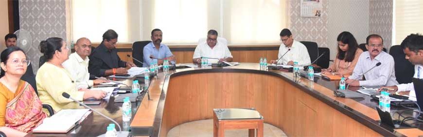 छत्तीसगढ़ बने देश का प्रमुख पर्यटन गंतव्य, योजनाओं के प्रभावी क्रियान्वयन पर दें विशेष ध्यान : राजेश अग्रवाल