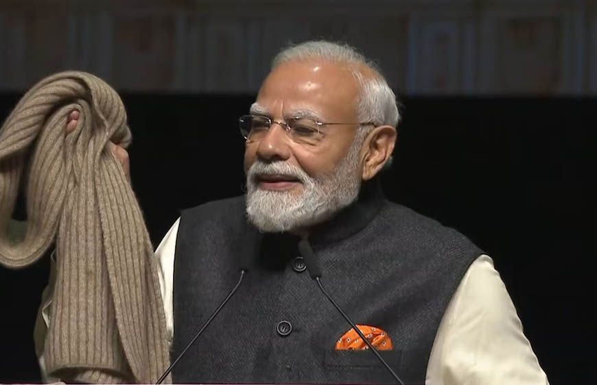 न्यूजीलैंड में भावुक हुए PM मोदी, बोले- 'कीवी मित्र का दिया मफलर आज भी मेरे पास है'