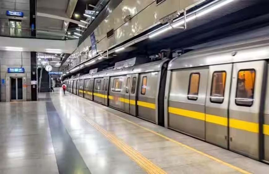 दिल्ली मेट्रो येलो लाइन पर बदलाव, हैदरपुर स्टेशन के दो एस्केलेटर बंद