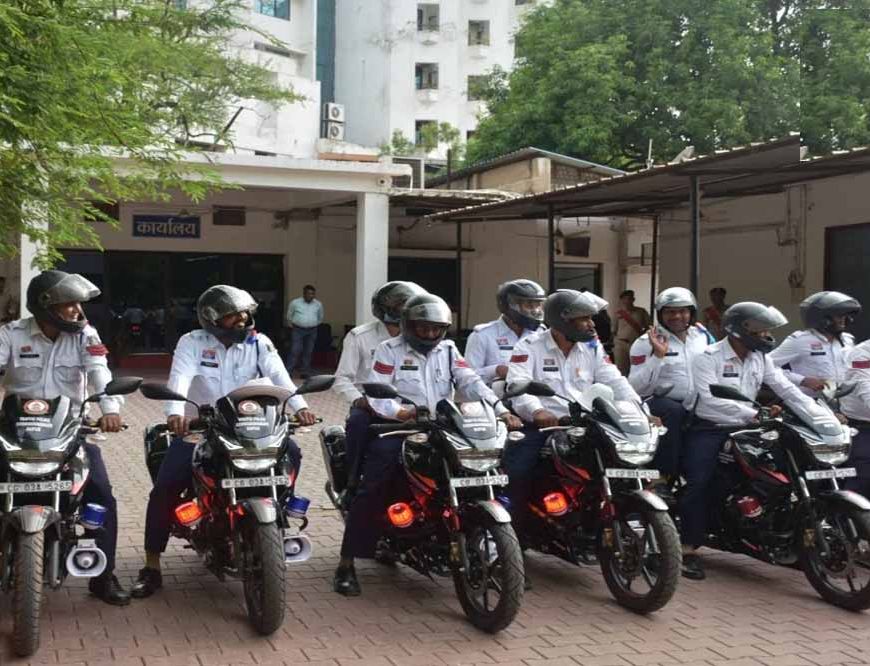 रायपुर में जाम से मिलेगी राहत, QRT को ट्रैफिक पुलिस की 10 नई हाई-स्पीड बाइक्स