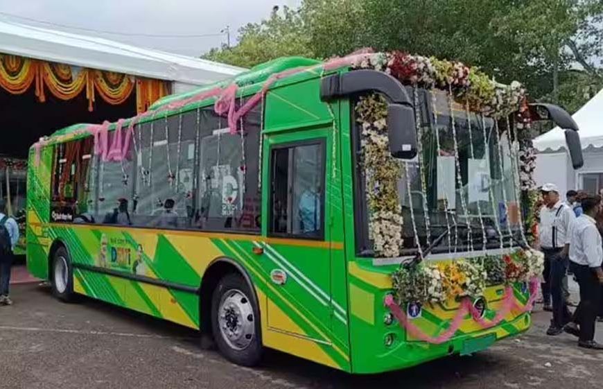दिल्ली में चलेंगी 50 नई महिला स्पेशल इलेक्ट्रिक बसें, सुरक्षा होगी मजबूत