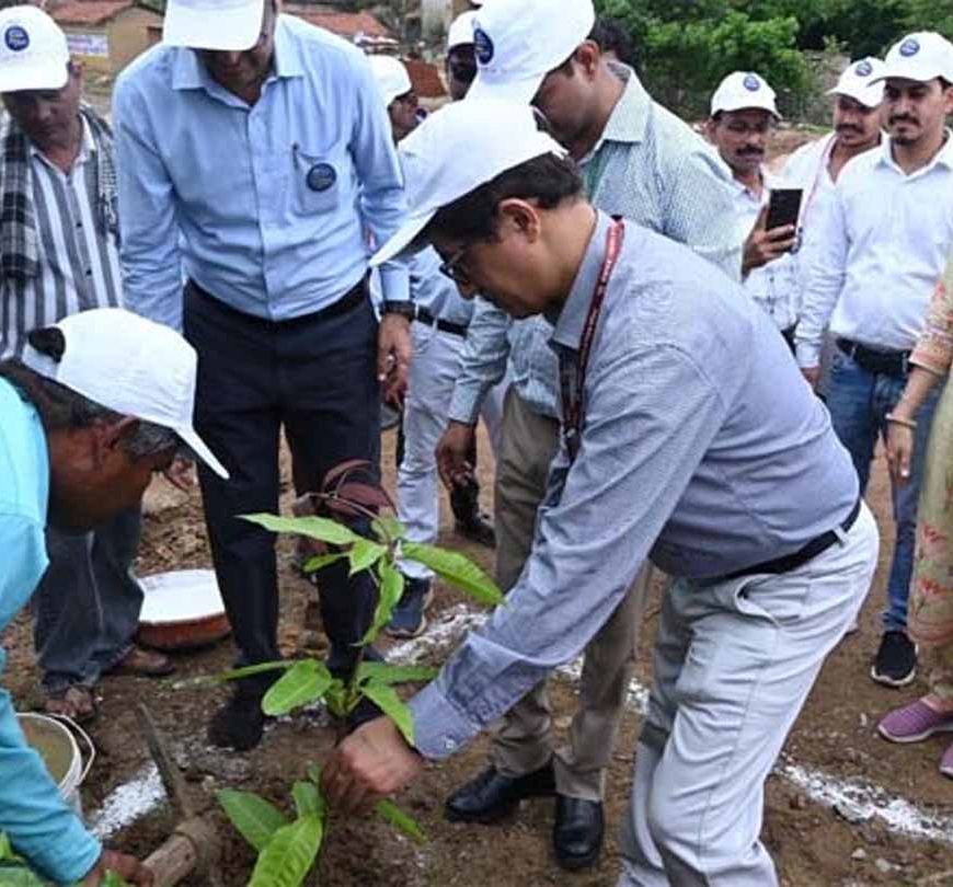 बिलासपुर में केंद्रीय टीम ने वीबी-जीरामजी योजना और जल संरक्षण कार्यों का किया निरीक्षण