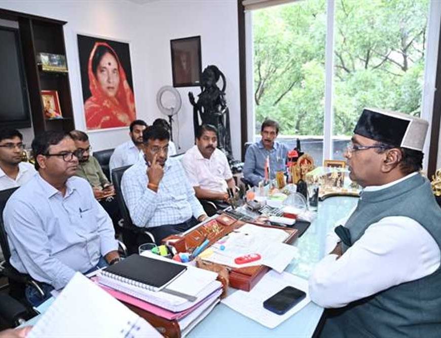 प्रभात चौराहा फ्लाईओवर में देरी पर सख्त हुए मंत्री  सारंग, PWD अधिकारियों पर की नाराजगी व्यक्त