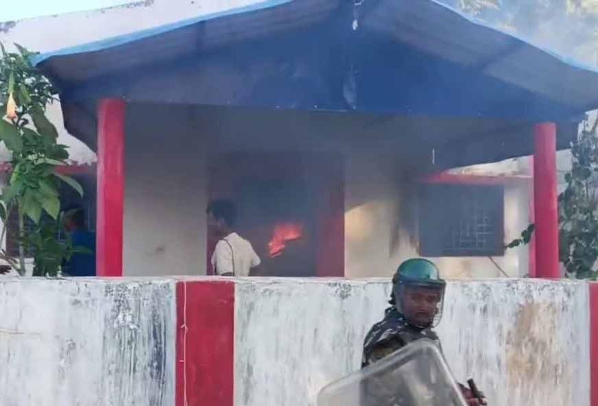 कांकेर में धर्मांतरित व्यक्ति के शव के दफन को लेकर विवाद, गांव में बढ़ा तनाव