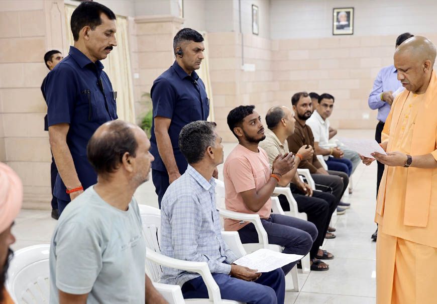 मेहनत से खेलिए, पदक जीतिए और सरकारी नौकरी में प्राथमिकता लीजिएः मुख्यमंत्री