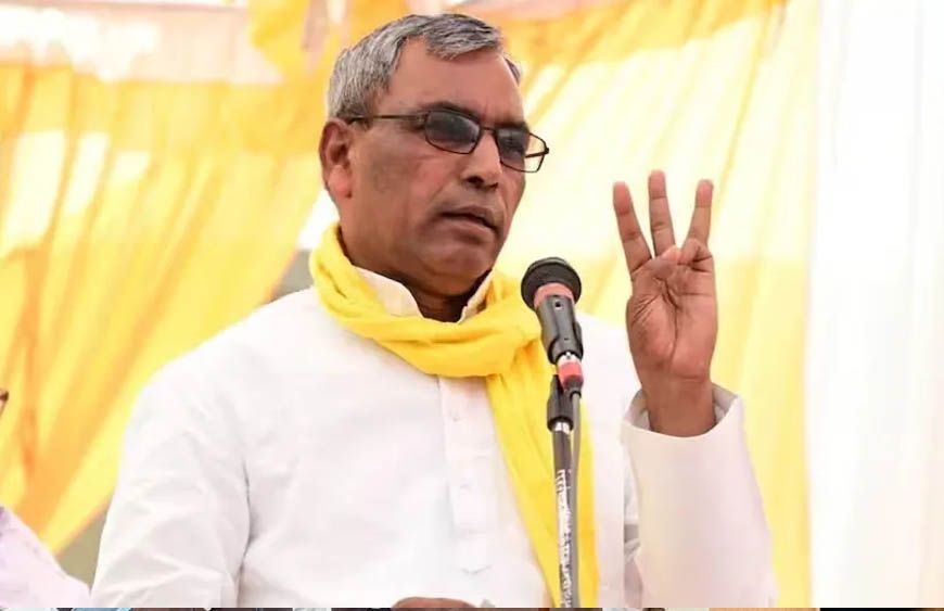 मऊ विवाद पर भड़के ओपी राजभर, अखिलेश से बोले— 'अपने जातीय गुंडों को संभालिए'
