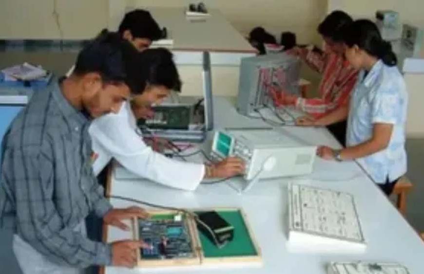 हरियाणा में पीएम-सेतु योजना से 60 आईटीआई का होगा आधुनिक उन्नयन