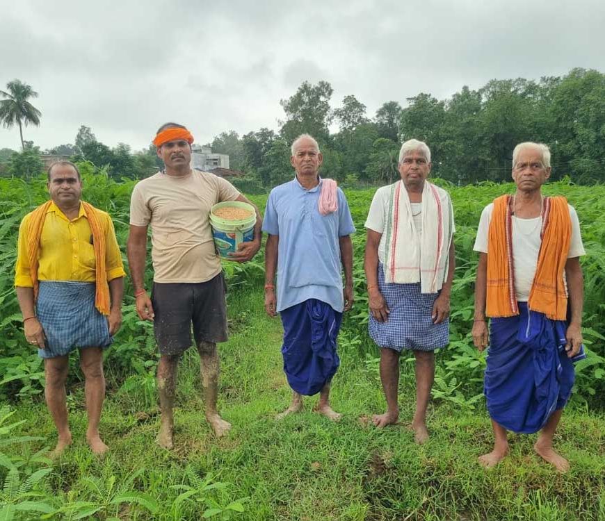लैलूंगा के पाकरगांव के सुगंधित जवांफूल चावल की खुशबू पहुंच रही मुख्यमंत्री निवास तक