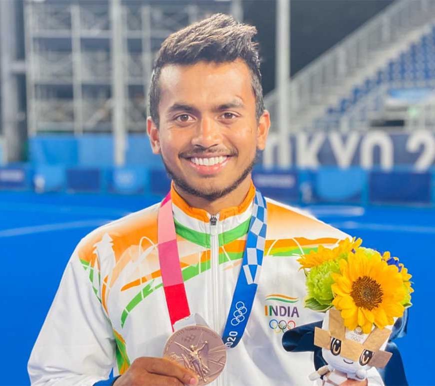 विश्व कप के रण में मध्यप्रदेश का गौरव: हॉकी इंडिया की विश्व कप टीम में हॉकी अकादमी के एसोसिएट खिलाड़ी विवेक सागर प्रसाद का चयन