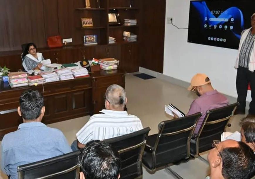राजस्व वसूली में लापरवाही नहीं होगी बर्दाश्त, लक्ष्य पूर्ति के लिए वर्तमान प्रयासों में लाए गति, निगमायुक्त ने राजस्व वसूली की समीक्षा बैठक में दिए सख्त निर्देश