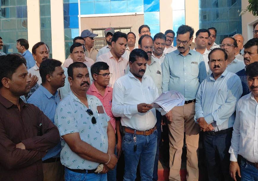 अजाक्स भवन भोपाल में कथित अवैध कब्जा, तोड़फोड़ एवं आपराधिक घटनाक्रम पर सख्त कार्रवाई की मांग