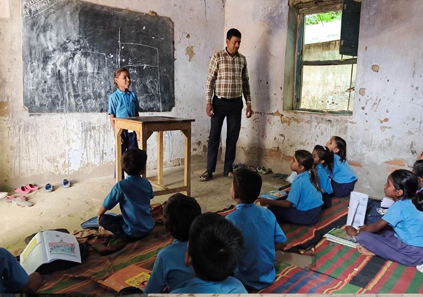 MP में स्कूली शिक्षा पर चौंकाने वाला खुलासा, 6 साल में 28 लाख बच्चे गायब, 10 साल में 32 हजार स्कूल बंद