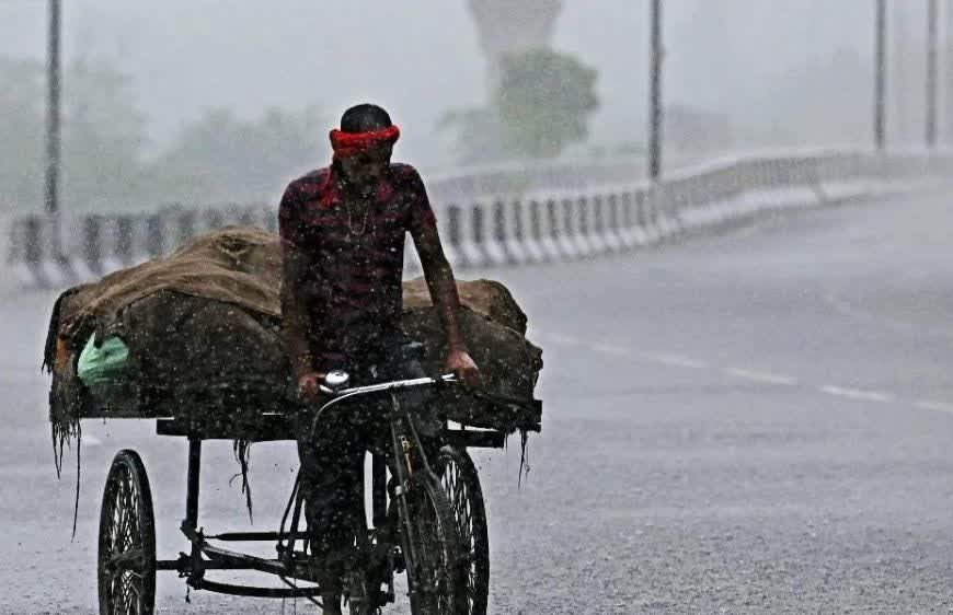 Punjab Weather Alert: पंजाब-चंडीगढ़ में 3 दिन भारी बारिश का अलर्ट, 27 जुलाई से मानसून फिर होगा एक्टिव