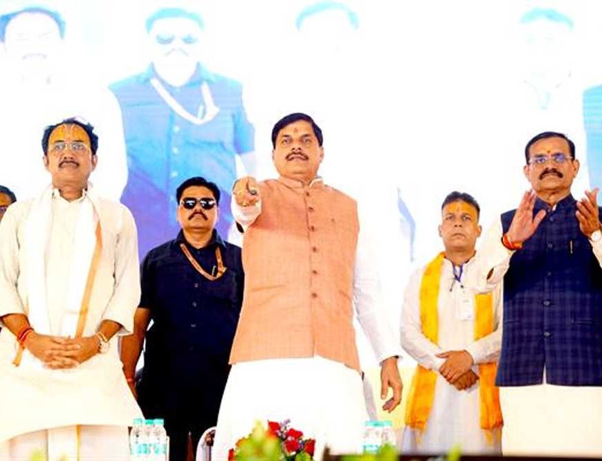 सामाजिक सुरक्षा पेंशन योजना अंतर्गत 35 लाख से अधिक हितग्राहियों को लगभग 210 करोड़ राशि का सिंगल क्लिक से अंतरण