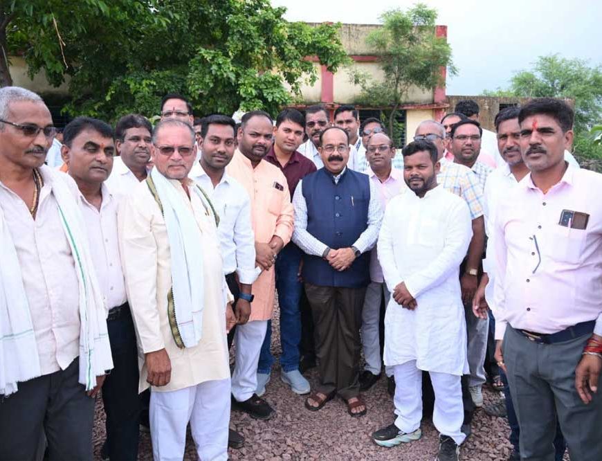 उप मुख्यमंत्री  अरुण साव ने वन महोत्सव का किया शुभारंभ