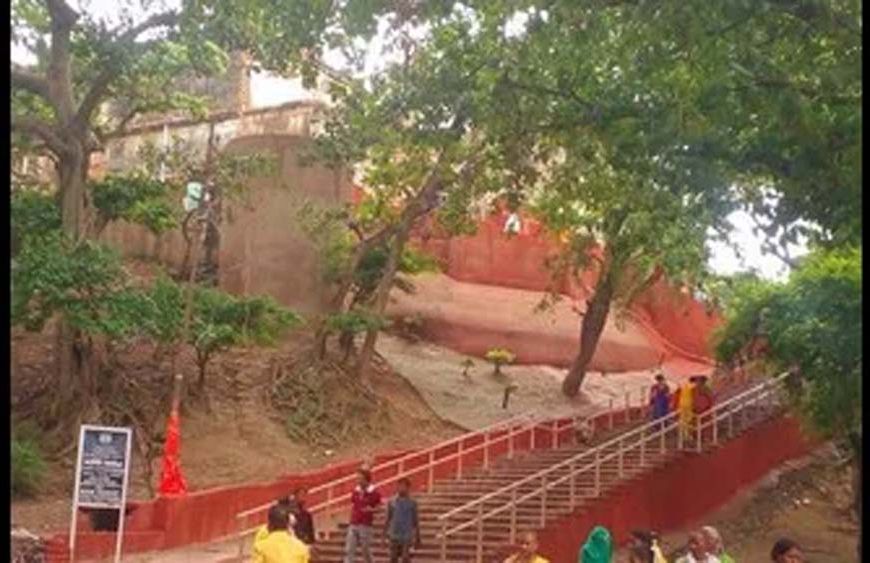 मणिपर्वत से शुरू होता अयोध्या का विश्वप्रसिद्ध झूलनोत्सव, सावन में उमड़ती आस्था