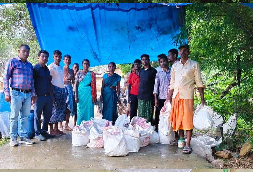 बस्तर की मनकी बघेल ने स्पान संवर्धन योजना से 2 माह में कमाए 15 हजार रुपये