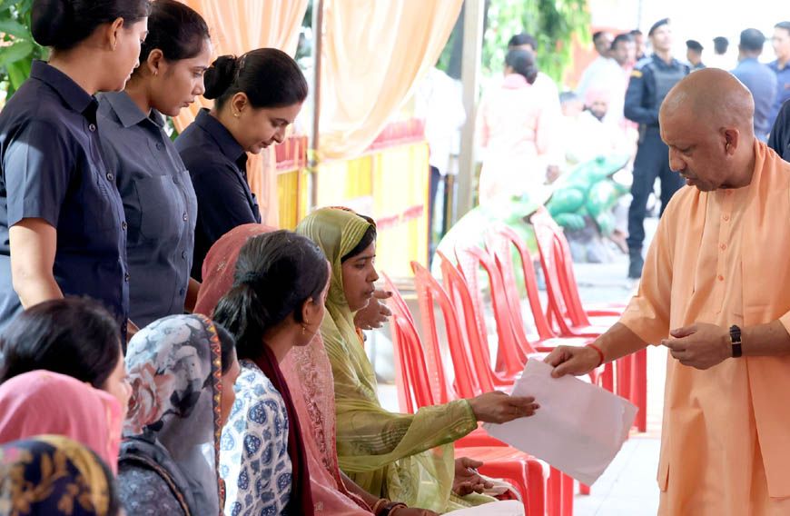 हर व्यक्ति की समस्या का समाधान सरकार की प्राथमिकता : मुख्यमंत्री
