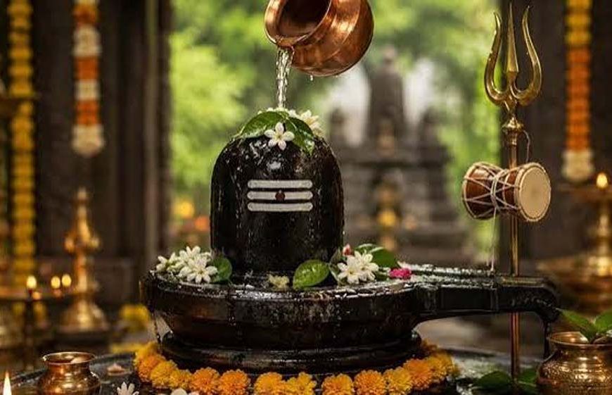 सावन में शिव कृपा पाने के लिए करें ये उपाय, दूर होंगी परेशानियां