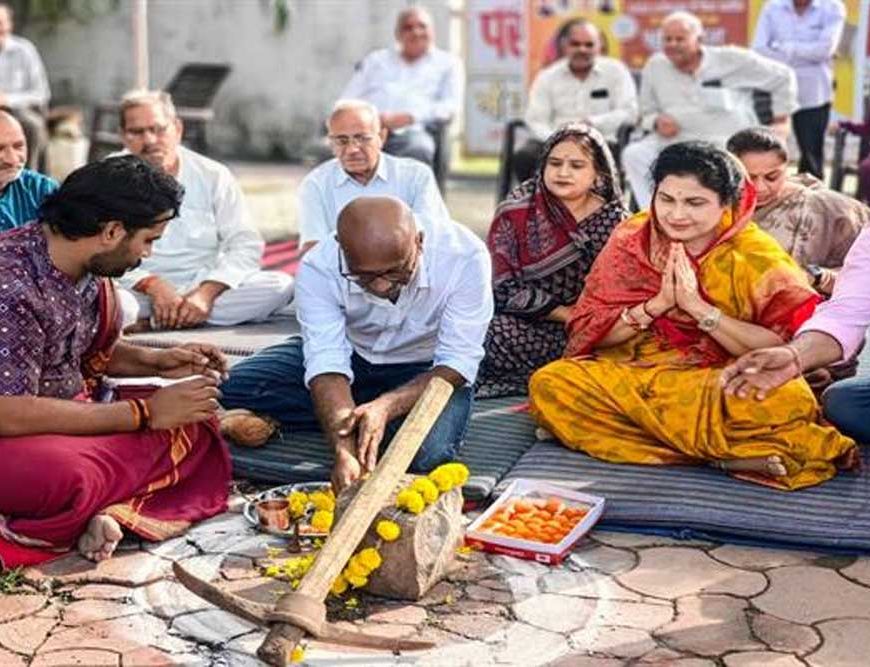 विकास के साथ सांस्कृतिक विरासत का संरक्षण सरकार की प्राथमिकता : राज्य मंत्री गौर