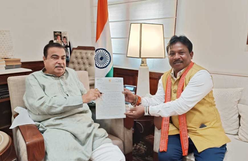 बस्तर में सड़क विकास को मिलेगी नई गति : सांसद महेश कश्यप ने केंद्रीय मंत्री नितिन गडकरी से की मुलाकात