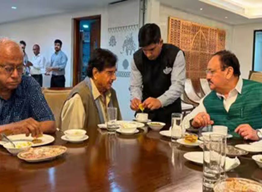 ममता बनर्जी को लग सकता है बड़ा झटका? अमित शाह के साथ दिखे सौगत रॉय, शत्रुघ्न सिन्हा ने नड्डा को बताया पुराना दोस्त
