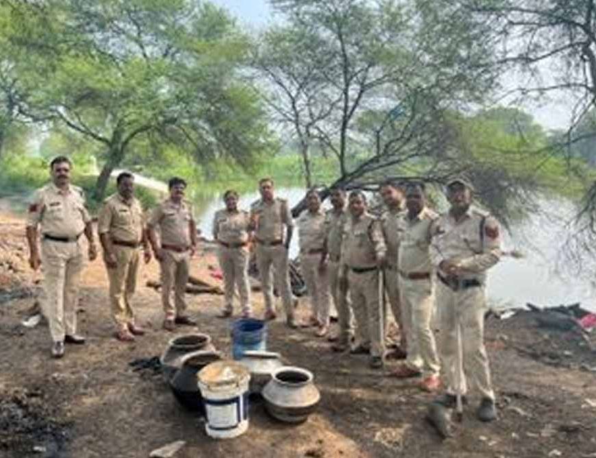CG में शराब माफिया पर कार्रवाई के दौरान पुलिस टीम पर हमला, 6 ग्रामीण गिरफ्तार